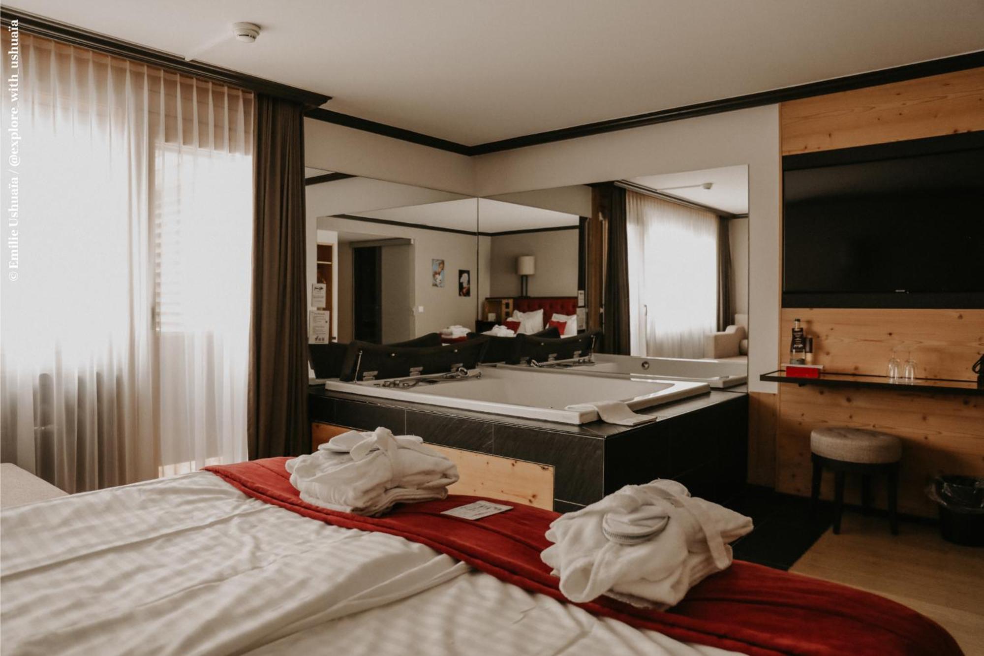 שארמיי Hotel Cailler & Bains De La Gruyere מראה חיצוני תמונה