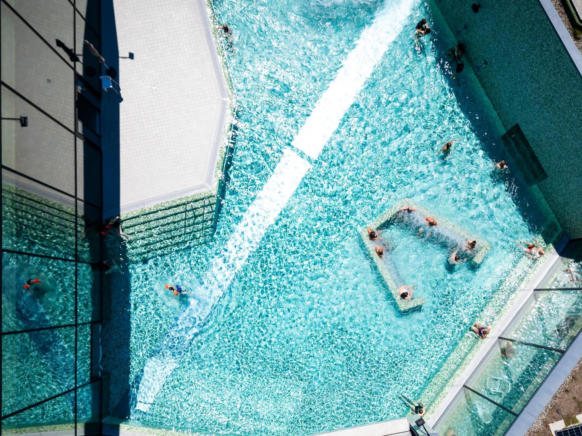 שארמיי Hotel Cailler & Bains De La Gruyere מראה חיצוני תמונה